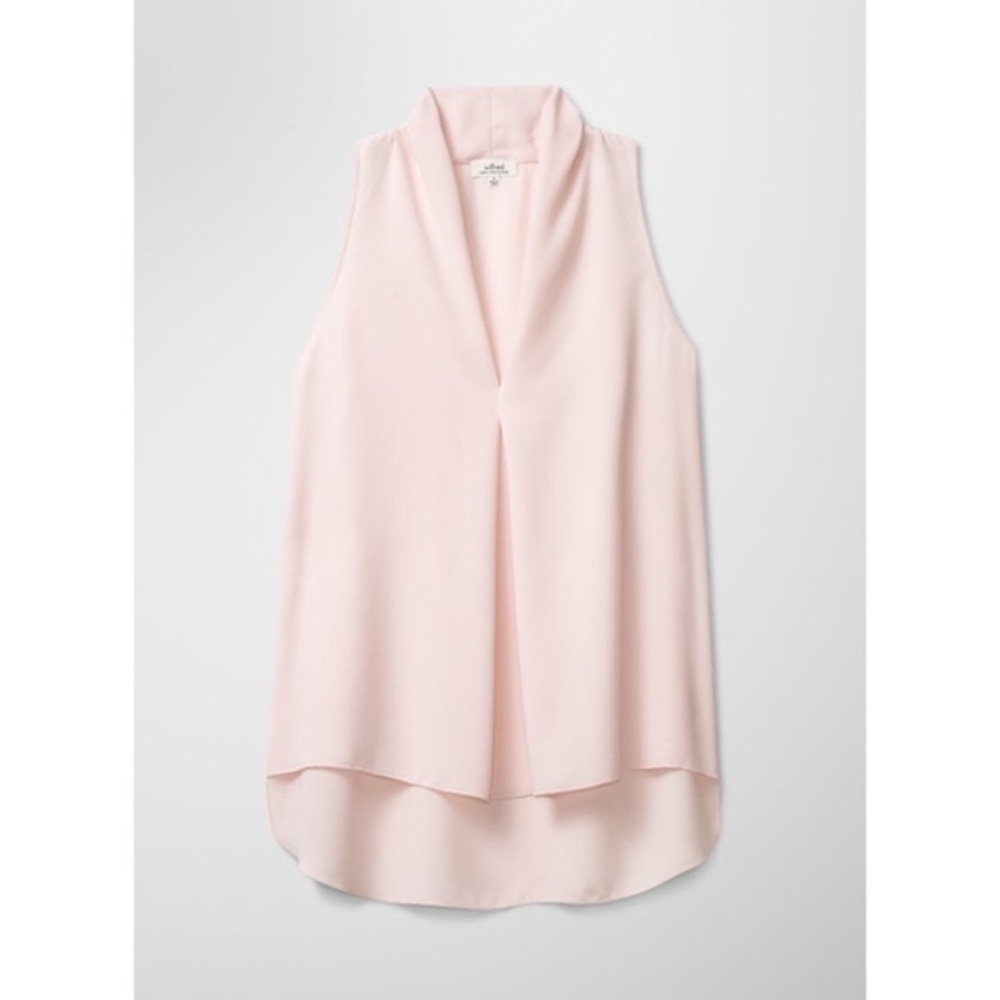 Aritzia Sleeveless V-Neck Blouse in Light Pink